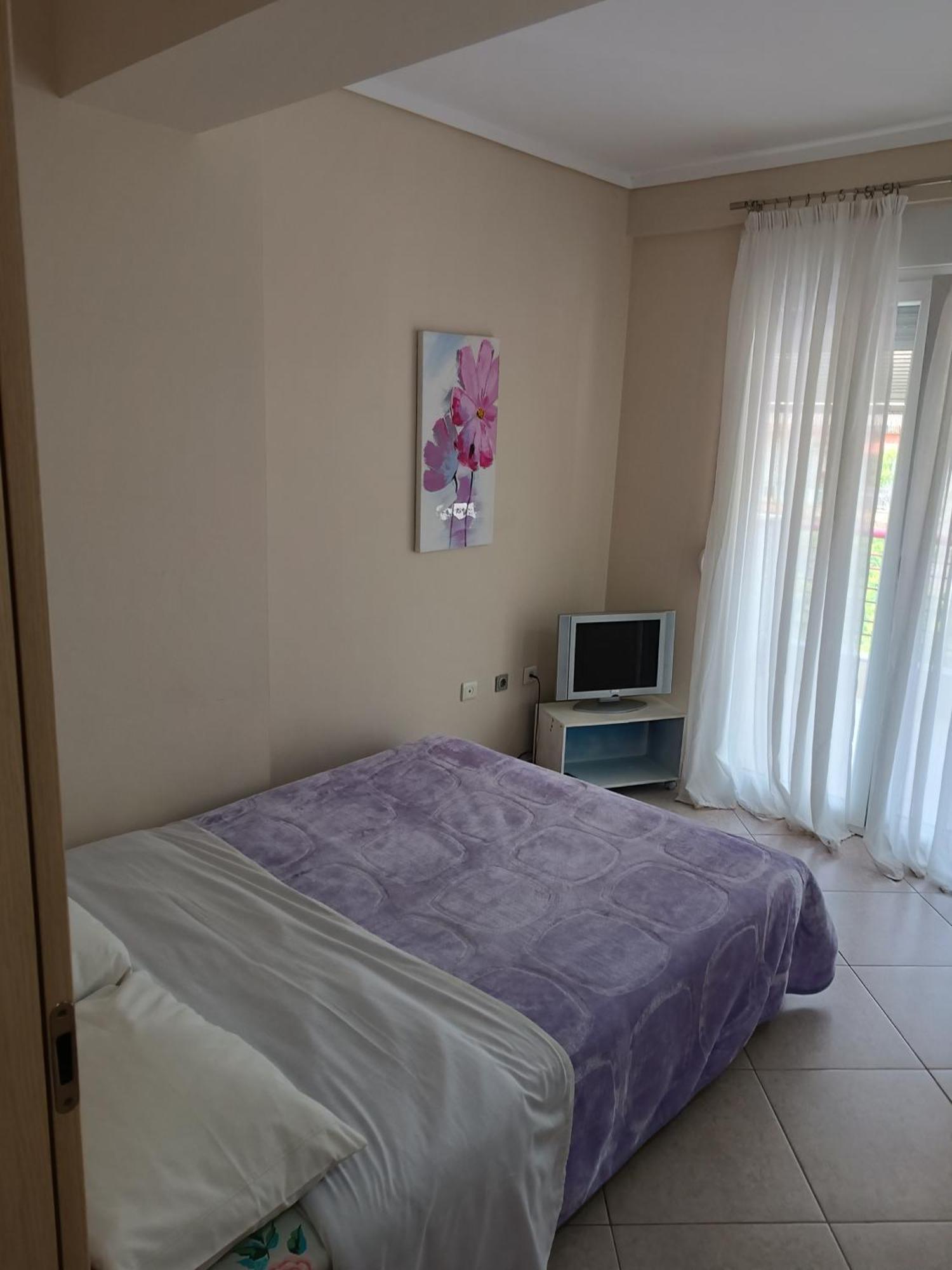 Tzikas Apartments เทสซาโลนิกิ ภายนอก รูปภาพ